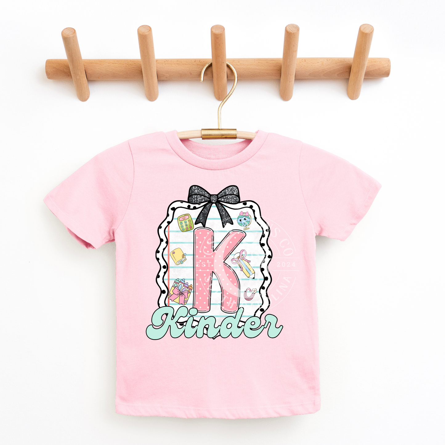 Kinder Coquette Frame-PNG