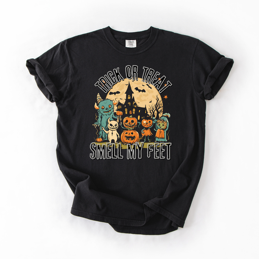 Trick Or Treat Smell My Feet- Retro Halloween Tshirt