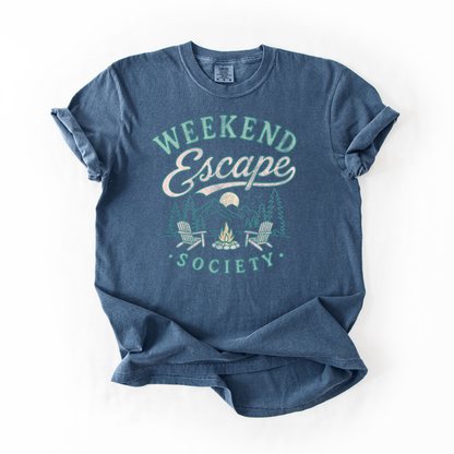 Weekend Escape- Grunge Camping Retro Tee
